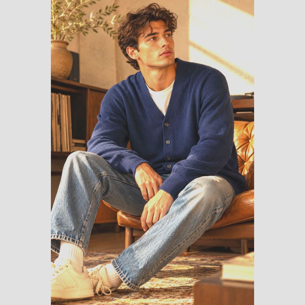 Vintage Jantzen Navy Blue Cardigan Sweater Mens L V Neck Button Front USA Made
